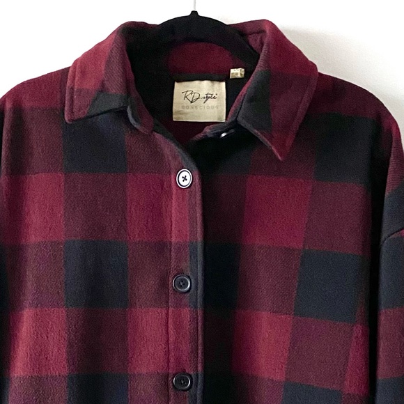 🛑SOLD🛑RD Style Dark Red + Black Buffalo Plaid Coat Shacket - Picture 3 of 4